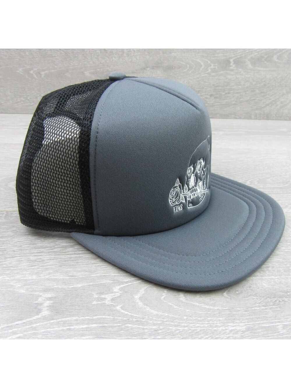 Vans Off The Wall Black Grey Skull Trucker Hat Snapback OS NEW - Picture 3 of 11